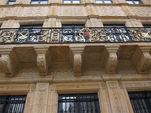 dg2